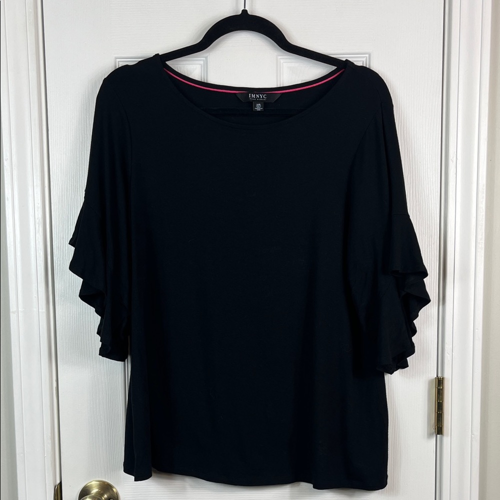 IMNYC black ruffled short sleeved top size large. Isaac Mizrahi